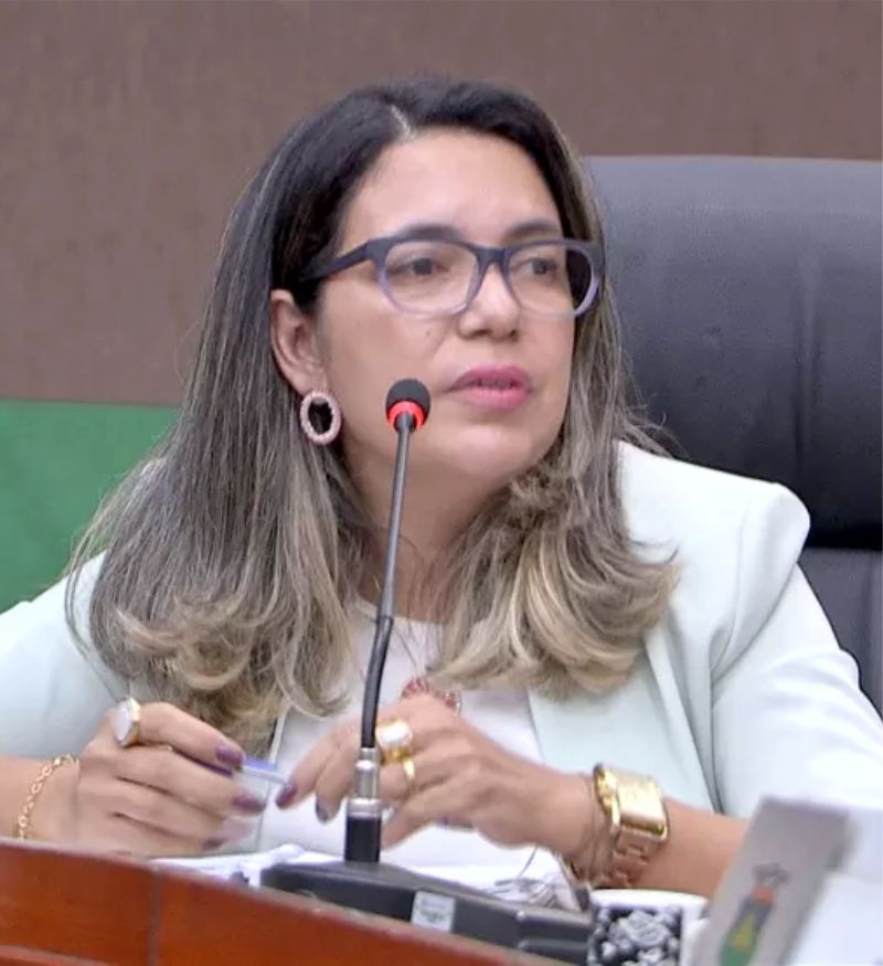 Dúbia Beatriz